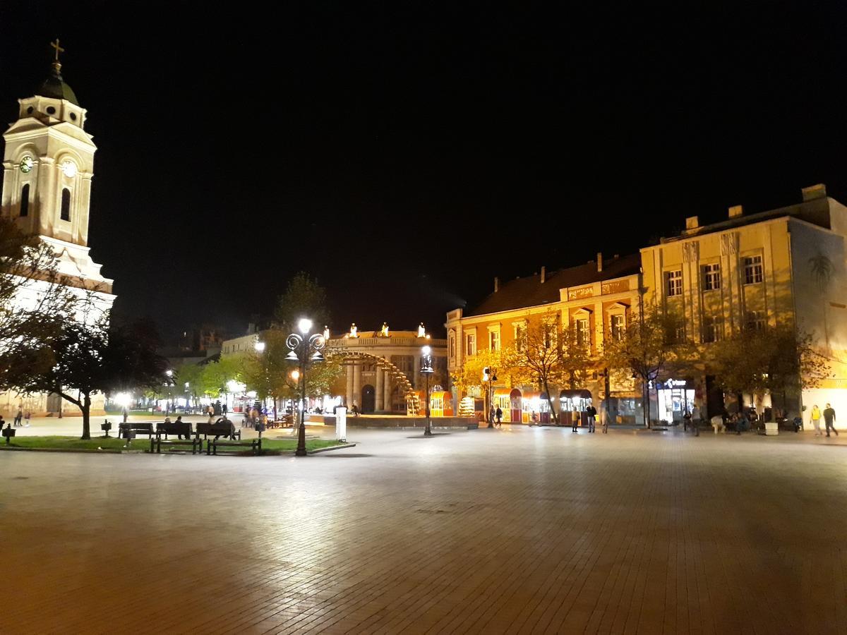 Prenociste Nikolas Grand สเมเดเรโว ภายนอก รูปภาพ